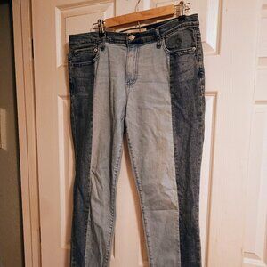Gap two-tone Blue Jeans, 32R (Size 14), Straight Leg, hi Rise, Zip Up, New